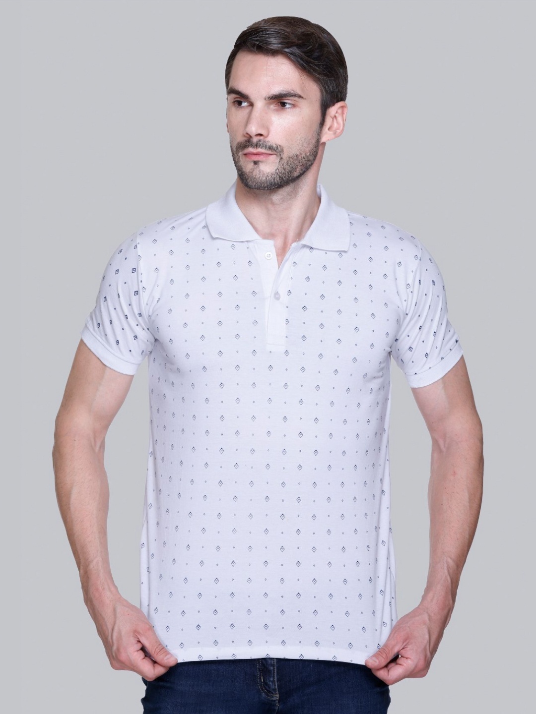 

Deefab Men Extended Sleeves Pockets T-shirt, White