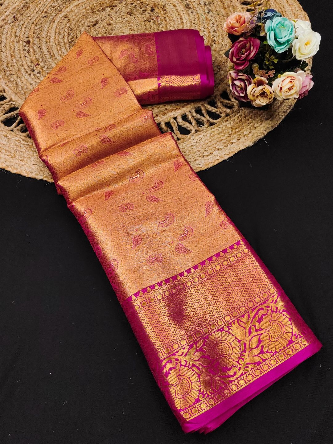 

yourwish Ethnic Motifs Zari Pure Silk Kanjeevaram Saree, Pink