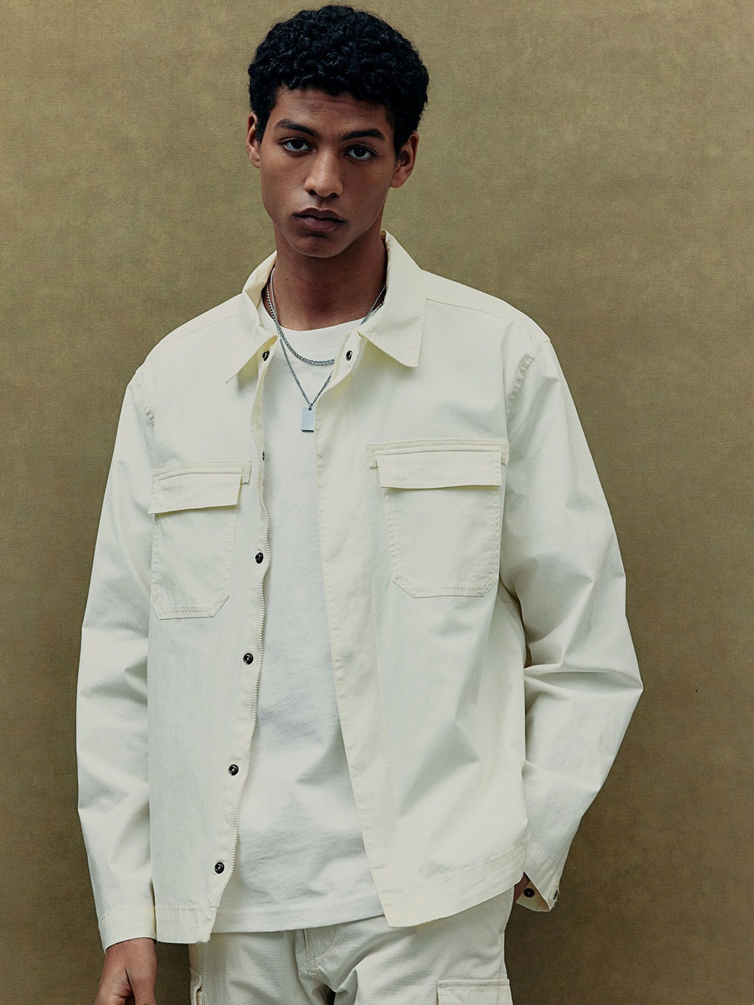 

H&M Regular Fit Utility Overshirt, White