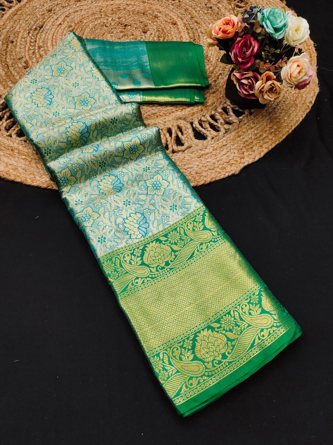 

SILKWEAR Woven Design Zari Pure Silk Kanjeevaram Saree, Teal