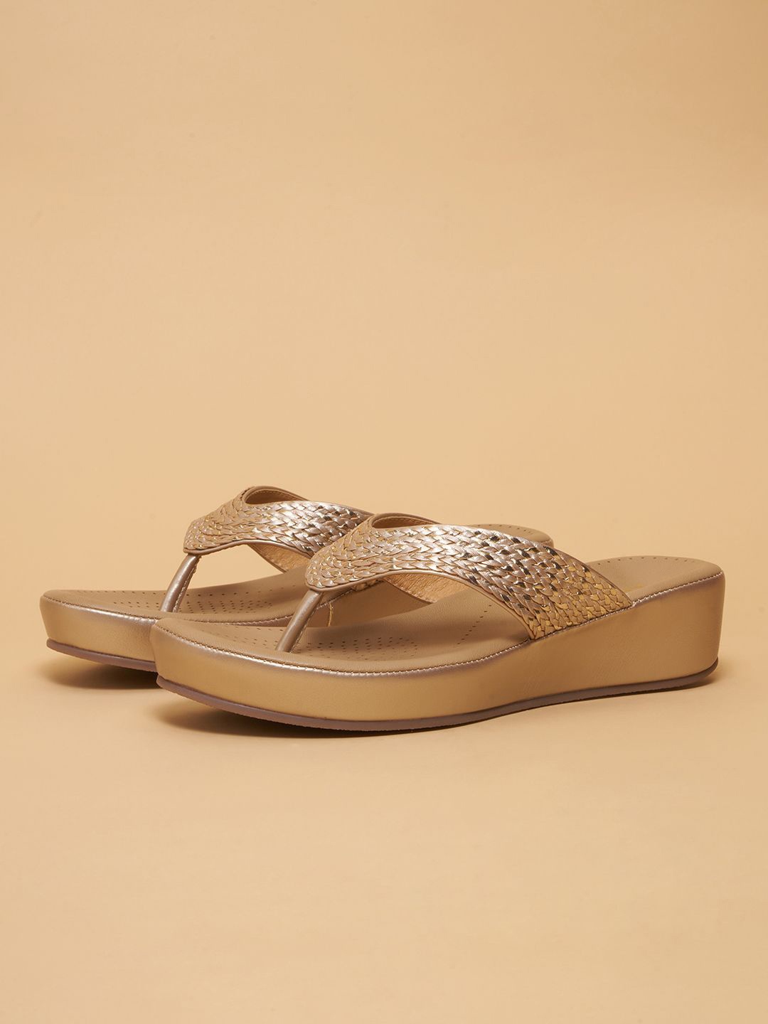 

ERIDANI Women Open Toe Flats, Gold