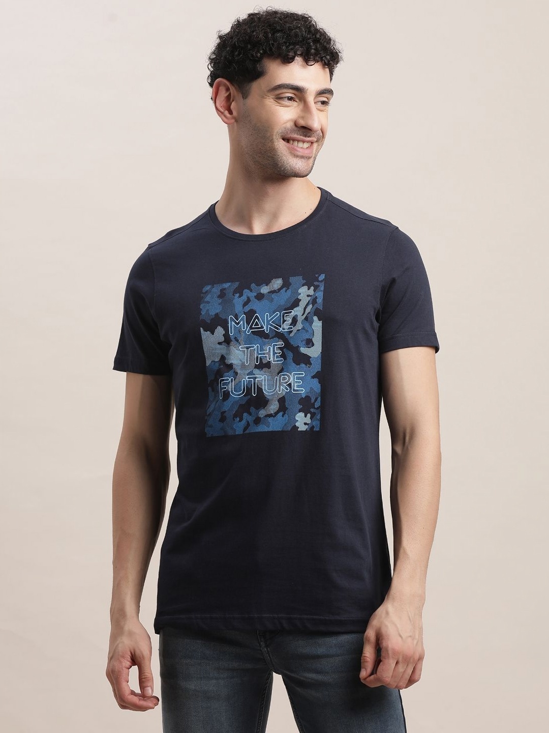 

Turtle Men Printed Raw Edge Slim Fit T-shirt, Blue