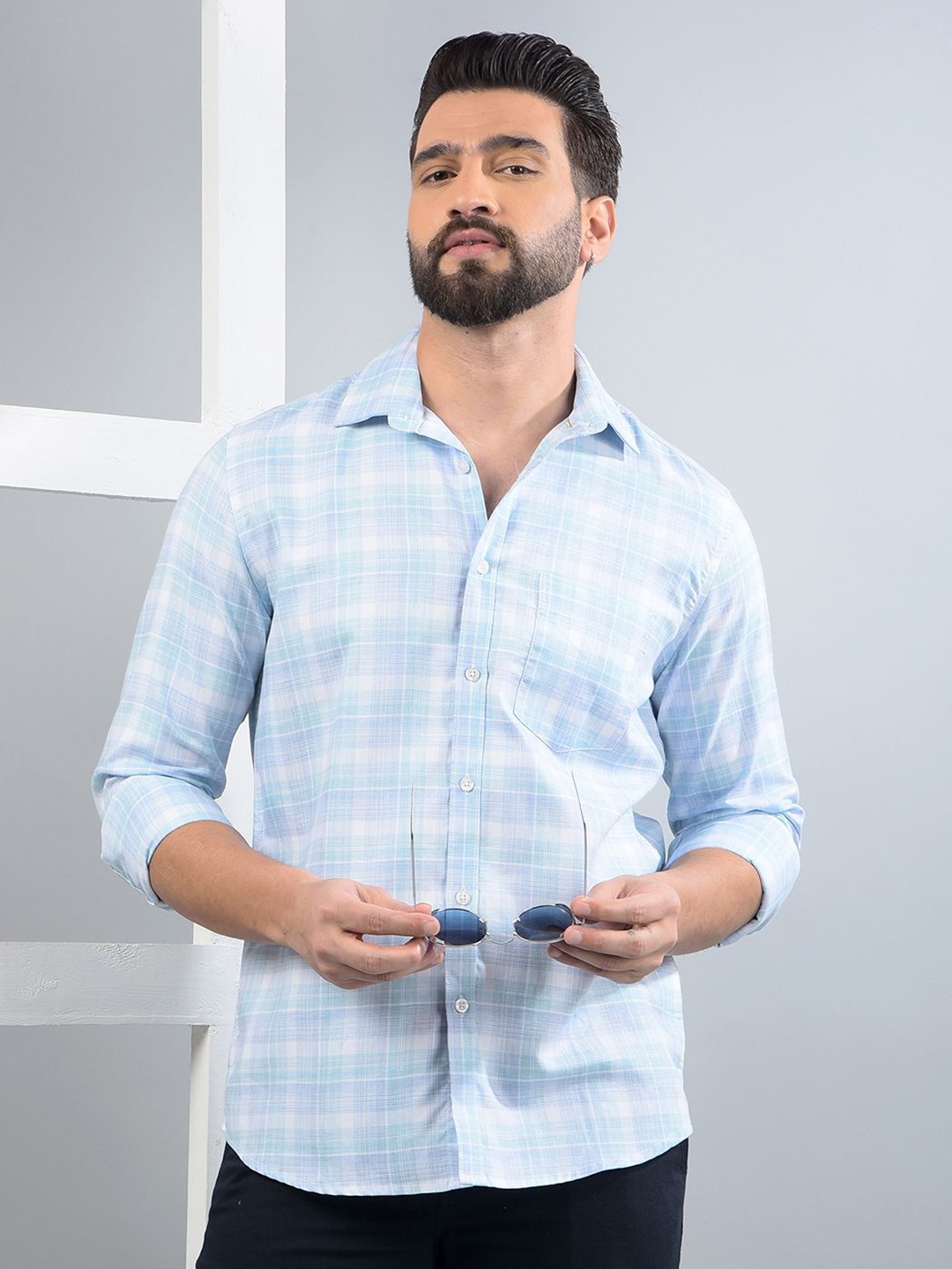 

Crimsoune Club Men Classic Slim Fit Tartan Checks Opaque Checked Casual Shirt, Blue