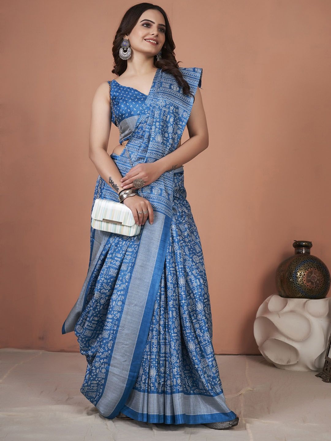 

Mitera Bagh Silk Blend Bagh Saree, Blue