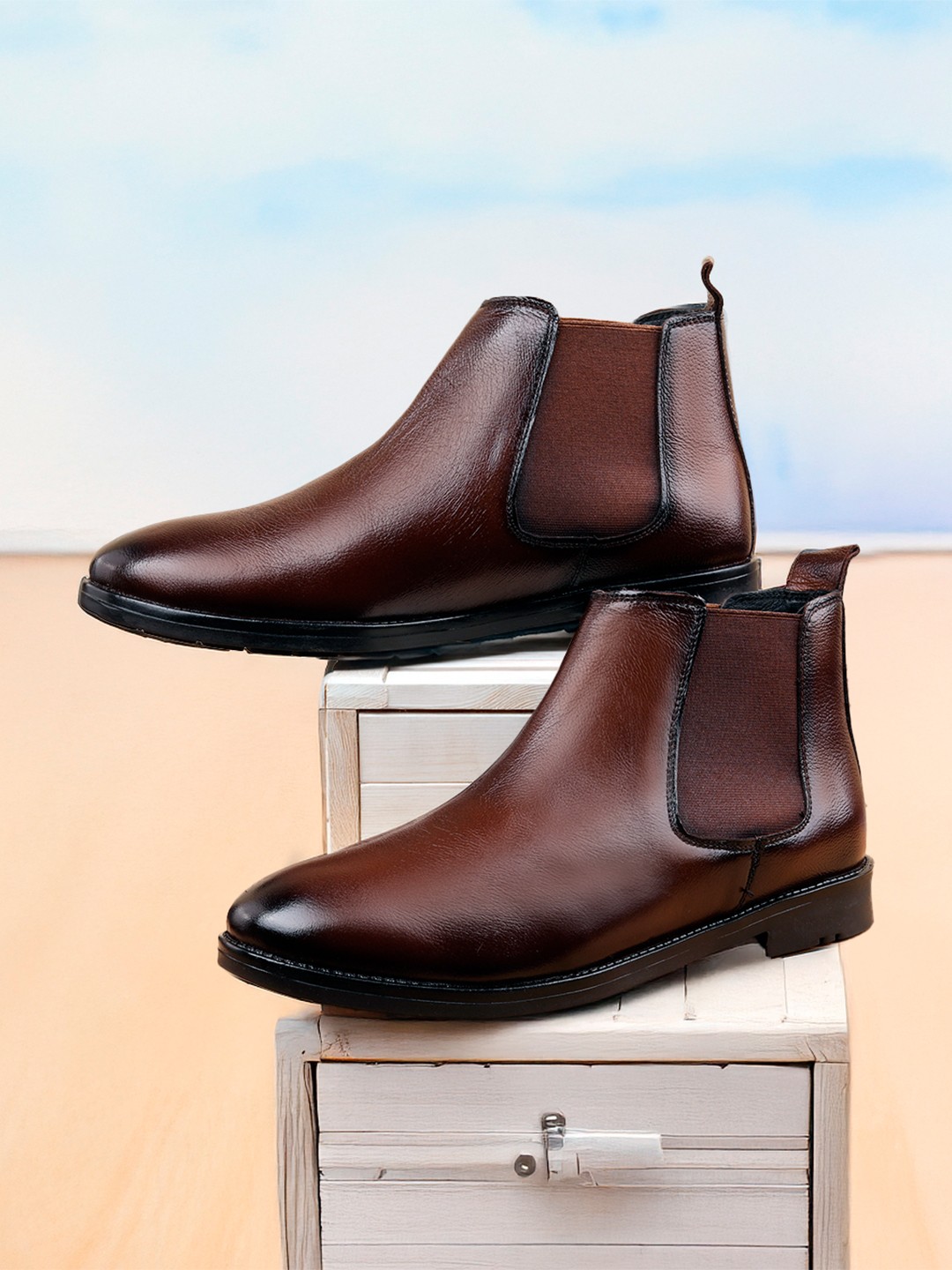

Woakers Men Leather Chelsea Boots, Brown