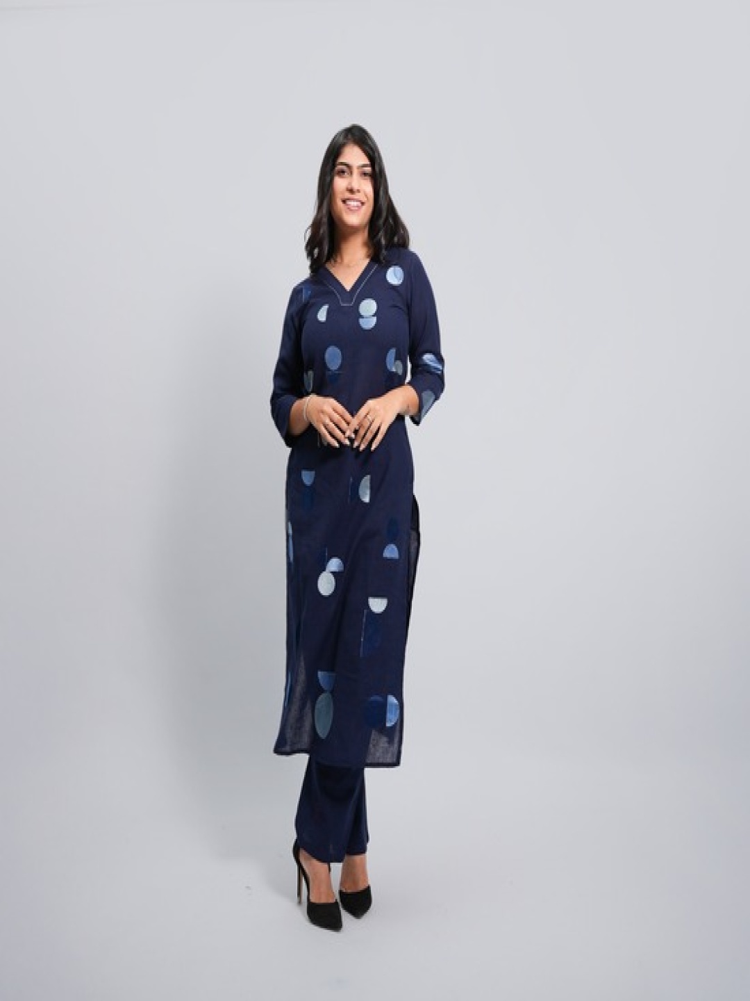 

DEVIDINO Women Regular Kurta with Trousers, Navy blue