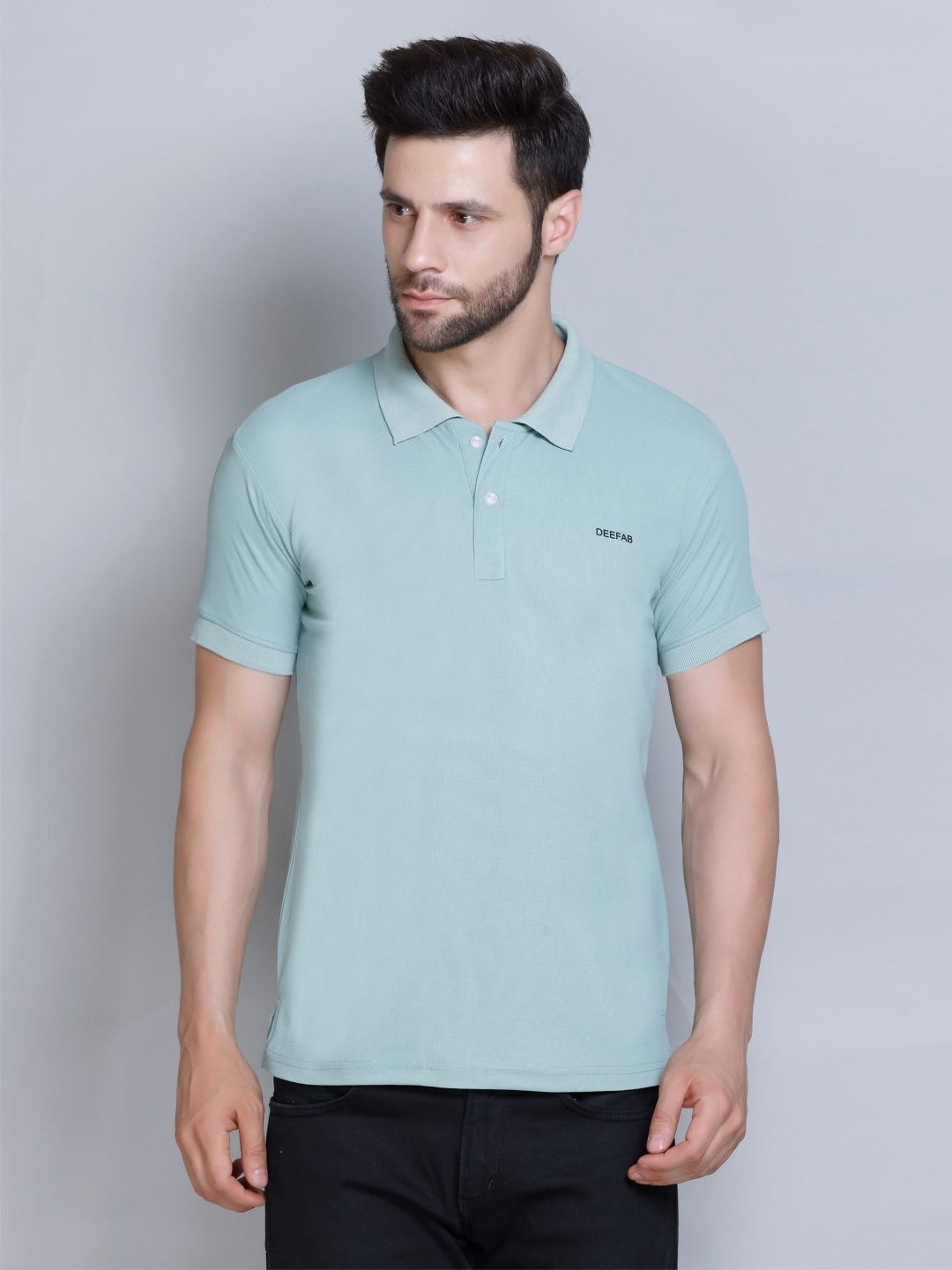 

Deefab Men Pockets T-shirt, Sea green