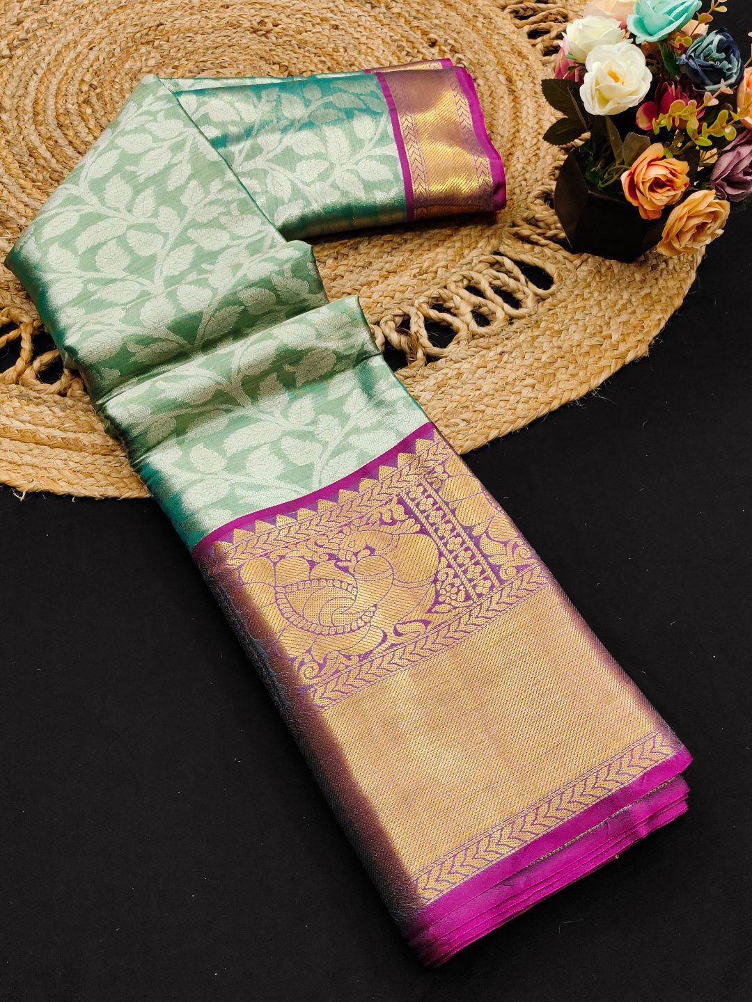 

SILKWEAR Woven Design Zari Pure Silk Kanjeevaram Saree, Teal