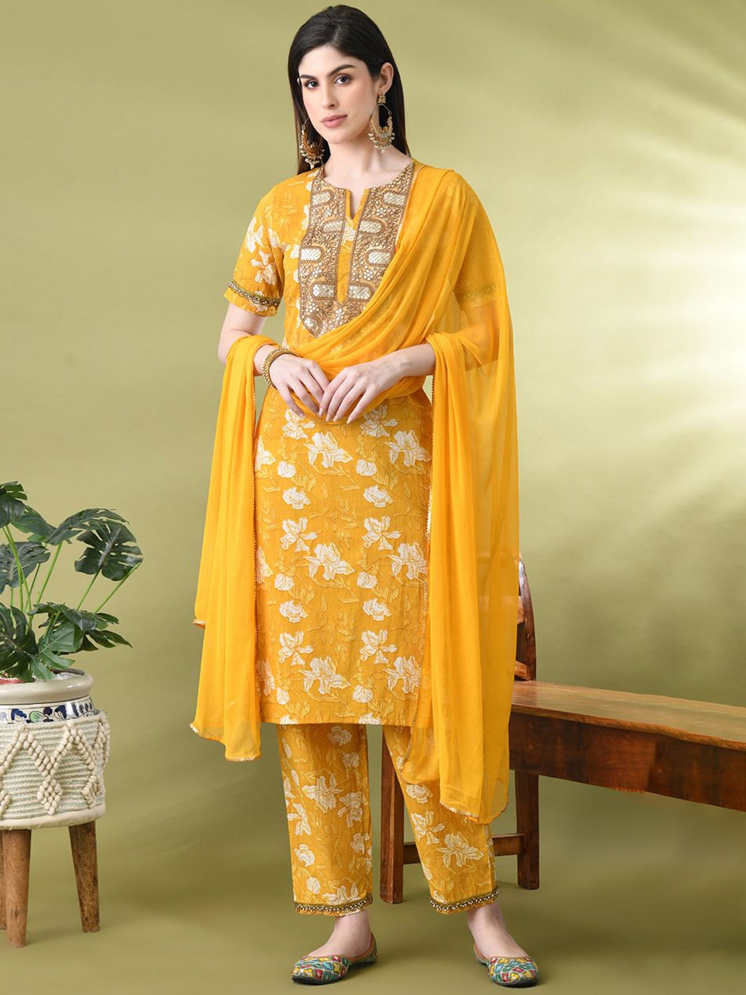 

KALINI Women Printed Regular Pure Cotton Kurta with Palazzos & With Dupatta, Yellow