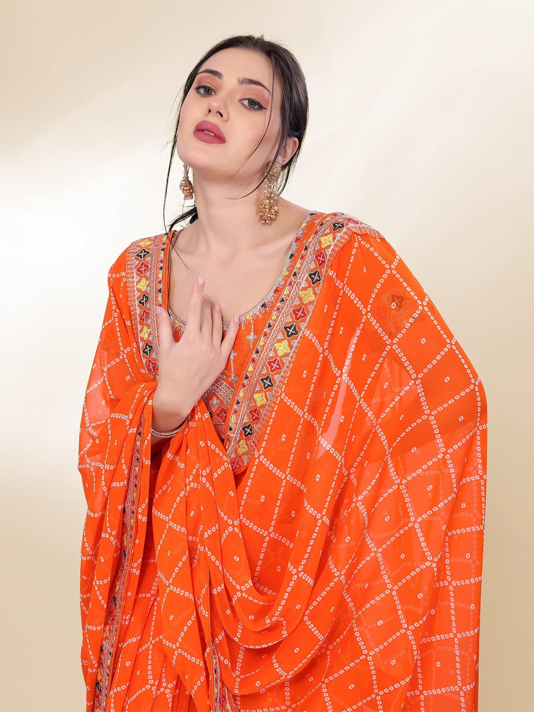 

VenderVilla Bandhani Sequinned Pure Georgette Saree, Orange