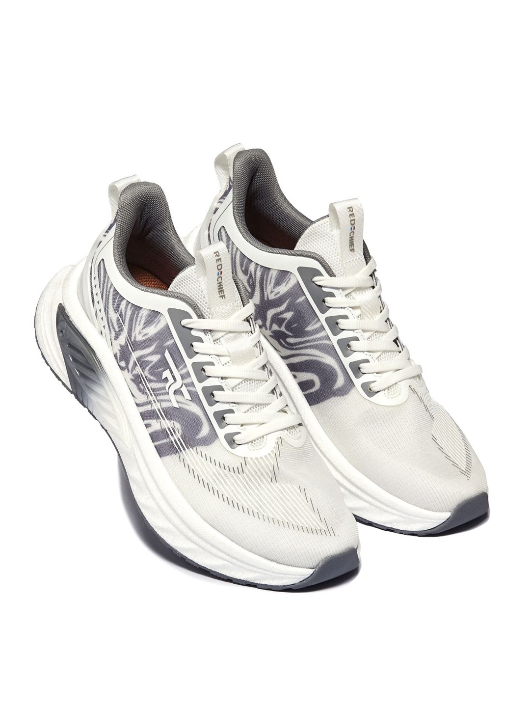 

Red Chief Men Mesh Running Non-Marking Shoes, Grey