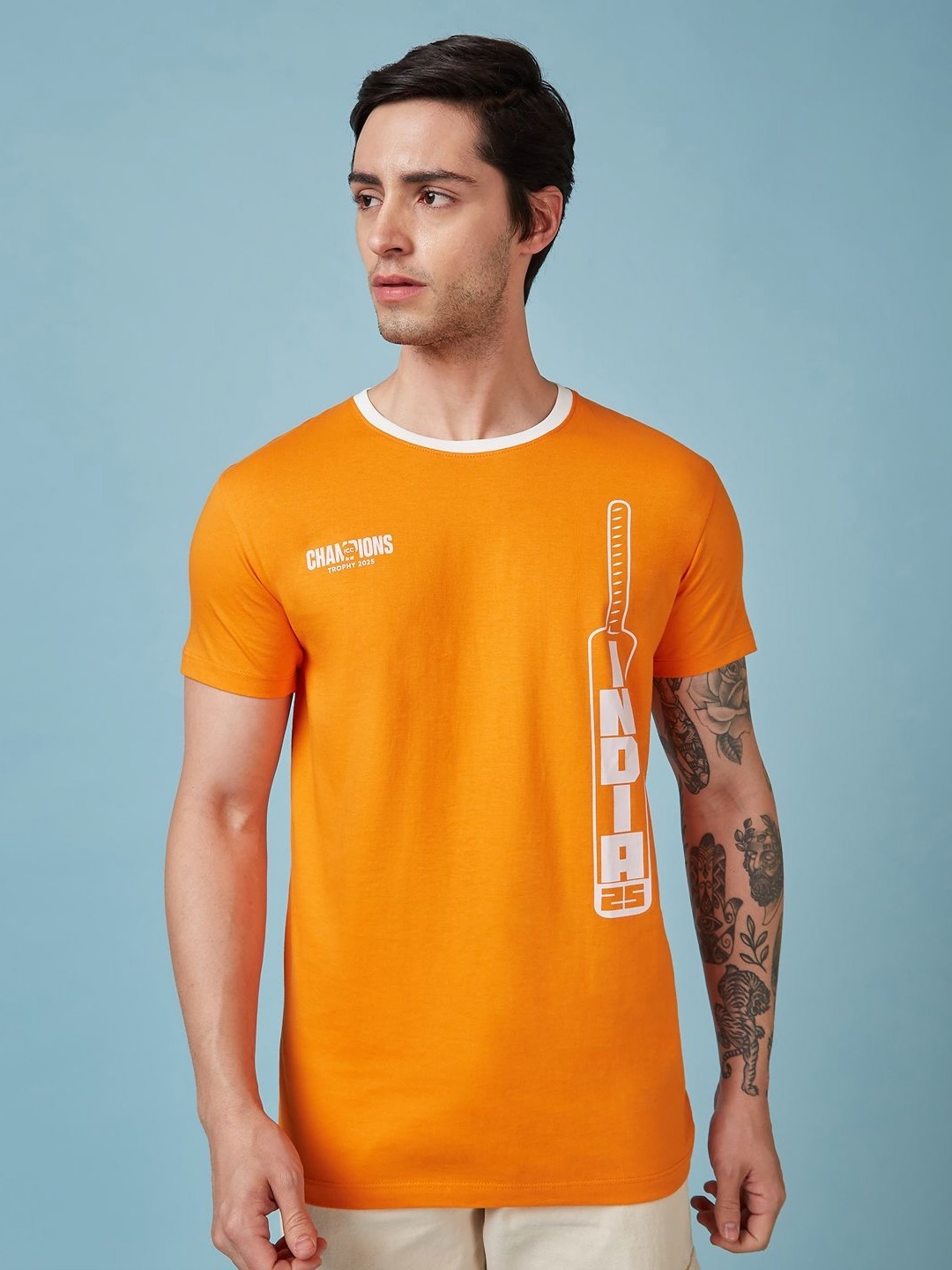 

FanCode Men Printed Applique T-shirt, Orange