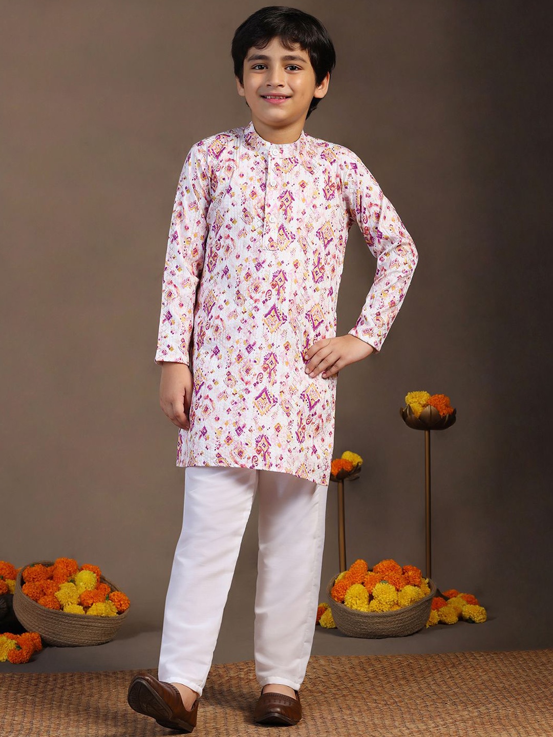 

BAESD Boys Ethnic Motifs Printed Regular Kurta with Pyjamas, Purple