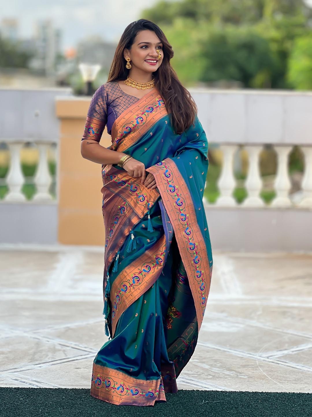 

Divyadham Textiles Woven Design Zari Pure Silk Paithani Saree, Navy blue