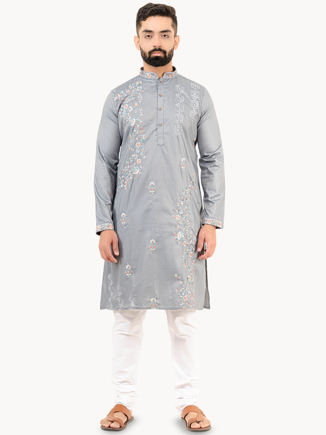 

Tistabene Floral Embroidered Mandarin Collar Silk Thread Work Handloom Kurta, Grey