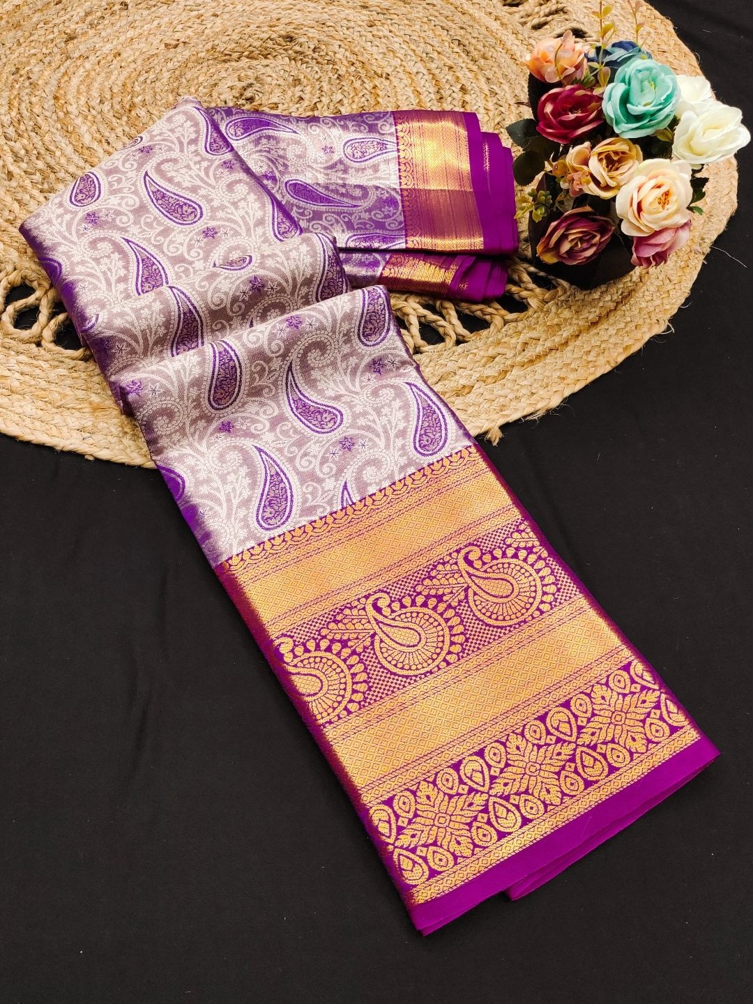 

yourwish Paisley Zari Pure Silk Kanjeevaram Saree, Purple