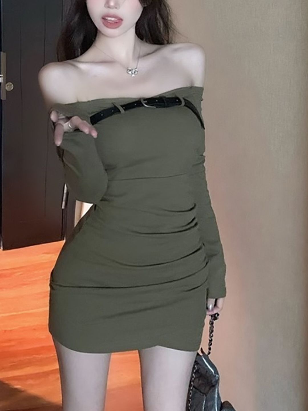 

DressBerry Sheath Dress, Green