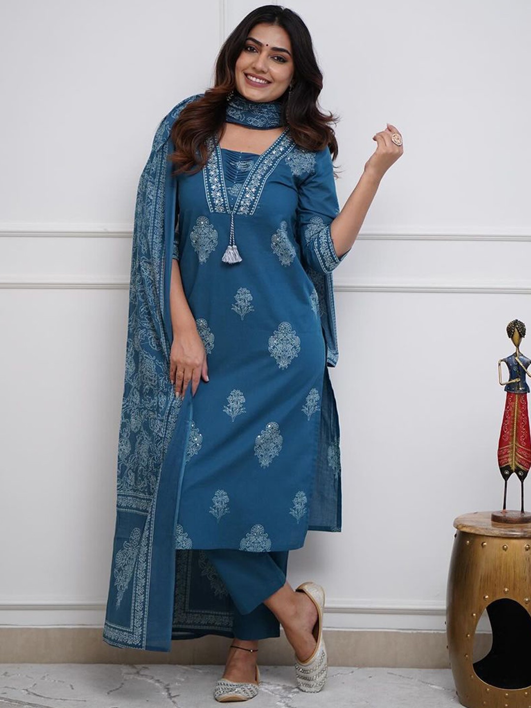 

ZOGAN Women Ethnic Motifs Printed Regular Pure Cotton Kurta with Trousers & With Dupatta, Blue