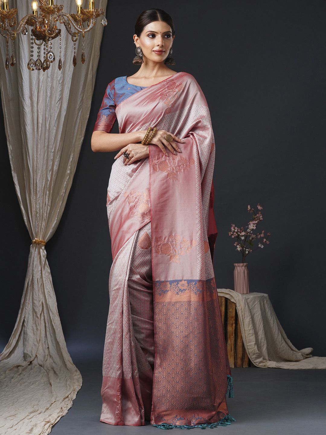 

Mitera Woven Design Zari Silk Blend Banarasi Saree, Rose gold