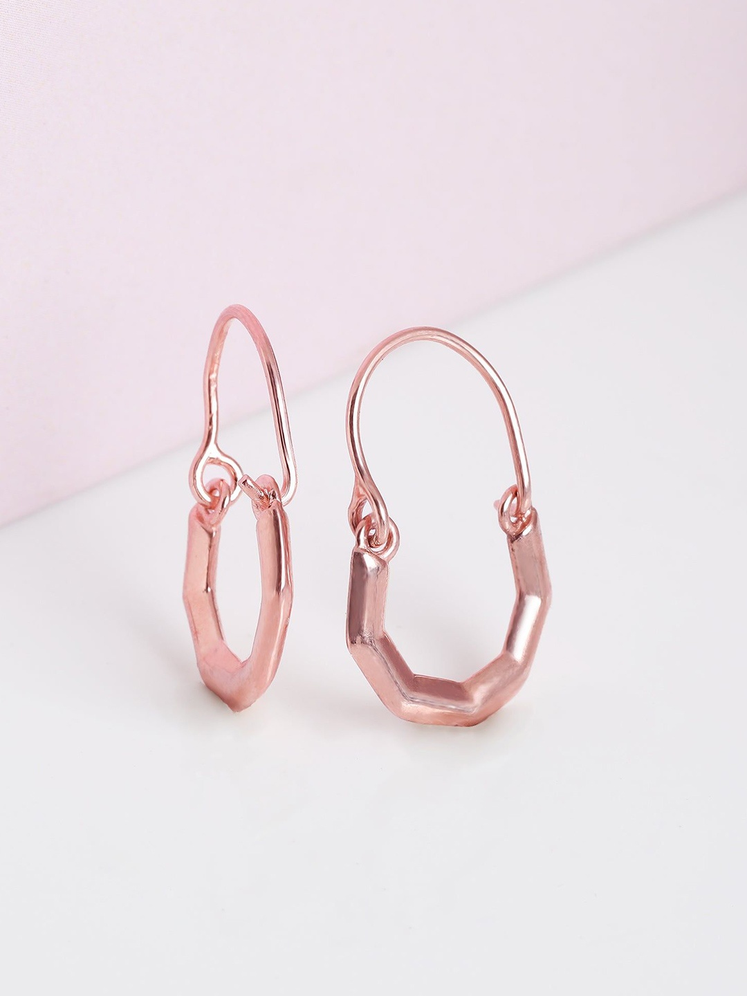 

GIVA 925 Sterling Silver Rose Gold-Plated Hexagon Hoop Earrings