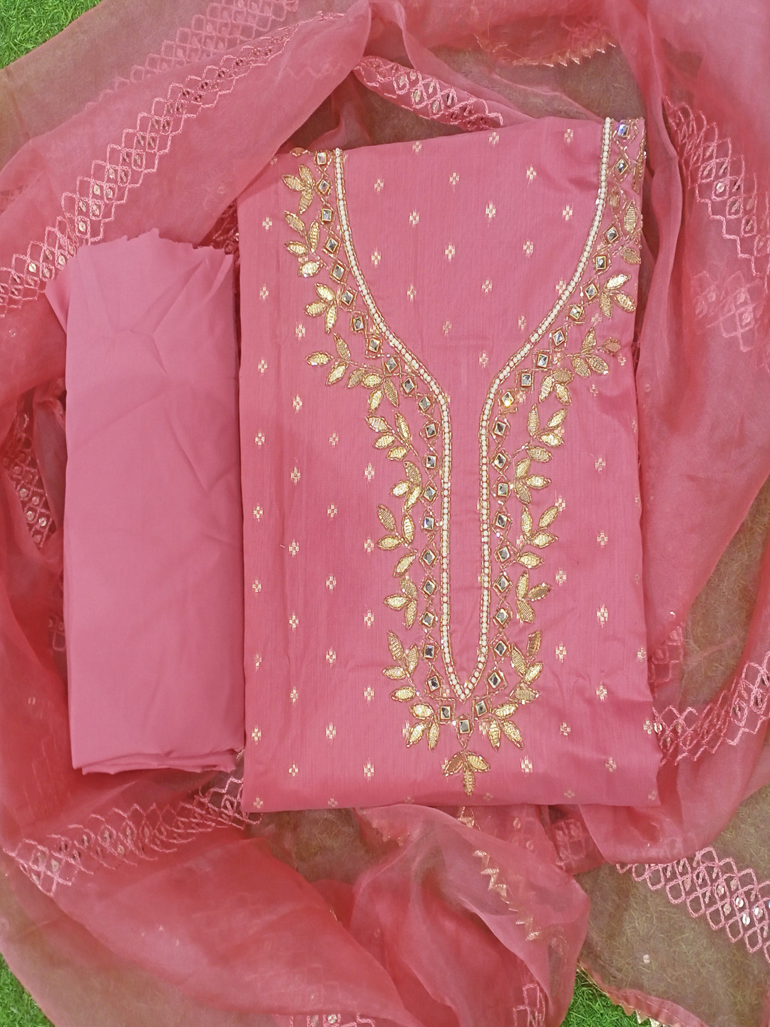 

REET MAHAL Floral Embroidered Mirror Work Chanderi Silk Unstitched Dress Material, Pink