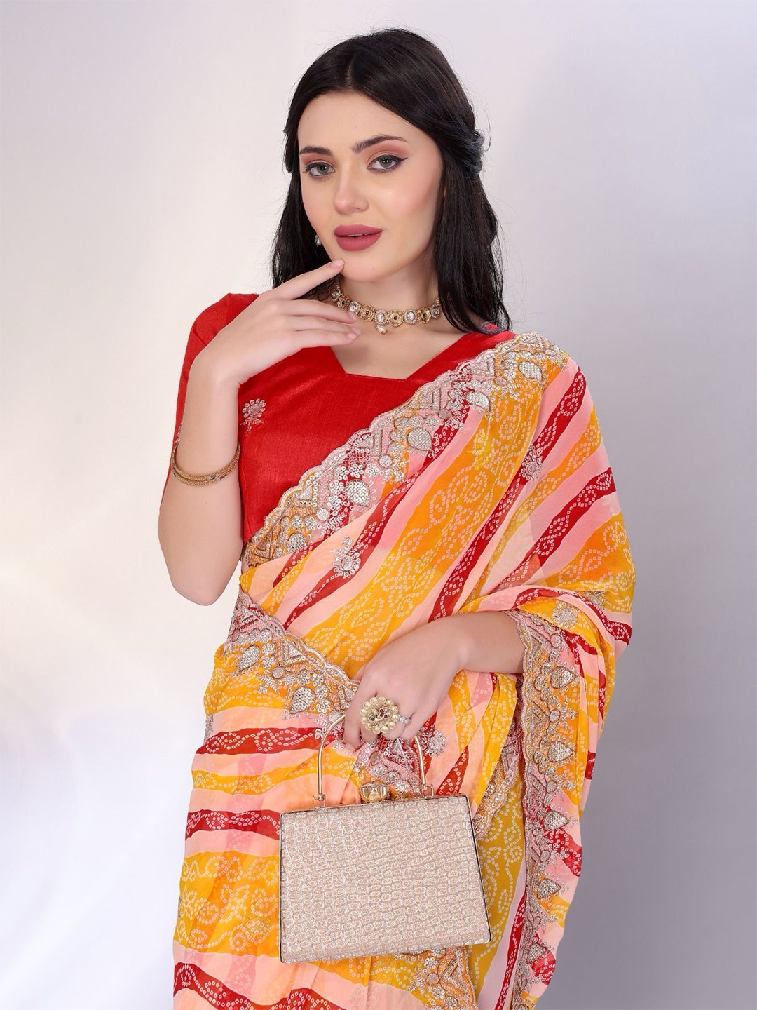 

VenderVilla Bandhani Sequinned Pure Georgette Saree, Red