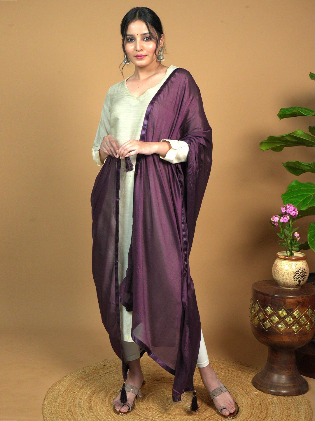 

HELLA FASHIONS Dupatta, Burgundy