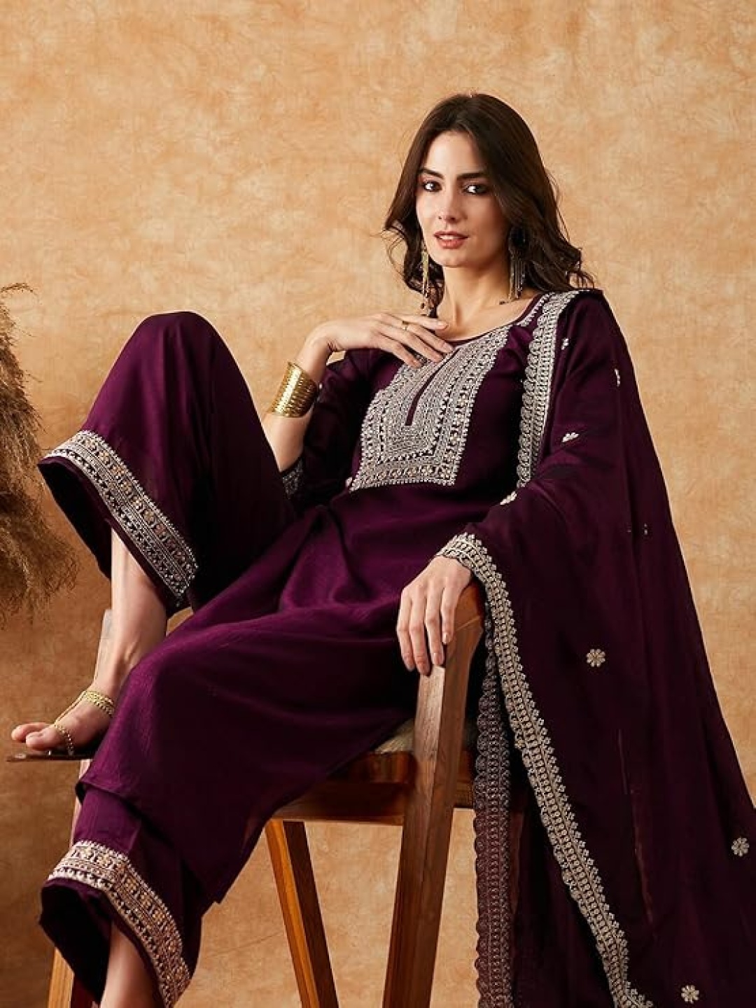 

Moda Rapido Women Ethnic Motifs Embroidered Regular Pure Cotton Kurta with Trousers & With Dupatta, Lavender