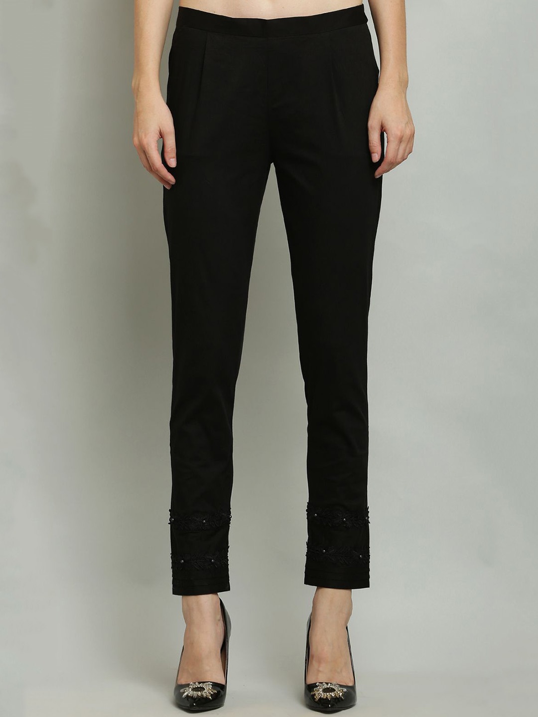 

Sellingsea Women Trousers, Black