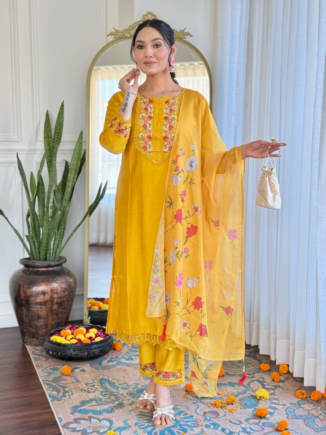 

KOTRONS Women Embroidered Regular Thread Work Kurta with Trousers & With Dupatta, Mustard