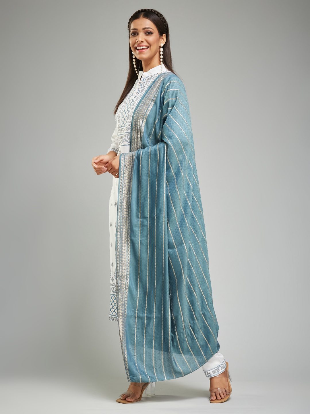 

ORUS Women Printed Regular Kurta with Trousers & With Dupatta, White