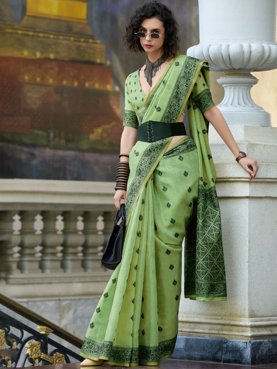 

DEVATITHI Women's Ethnic Woven Green Linen Tissue Silk Saree