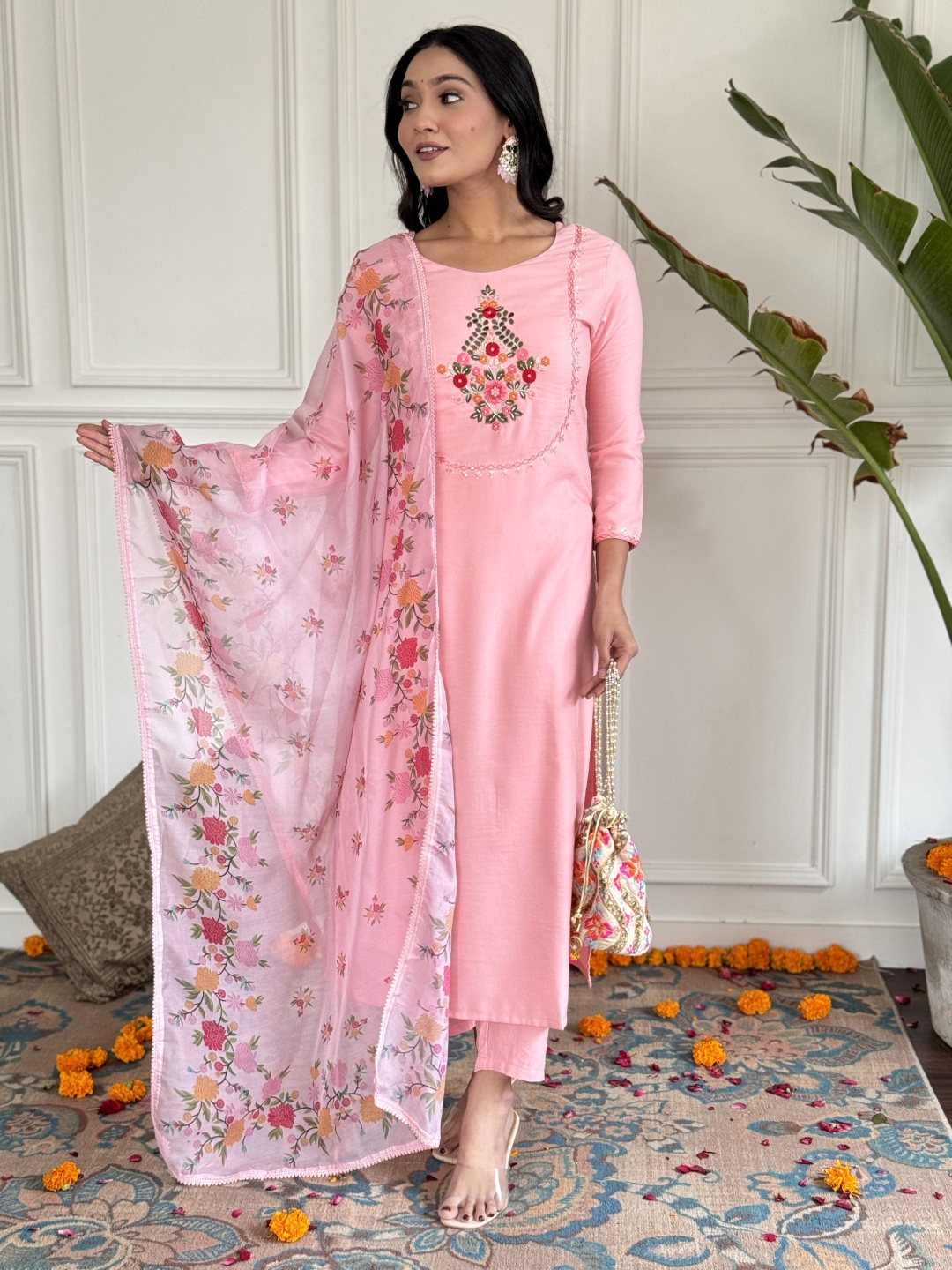 

choiceit Women Floral Embroidered Regular Kurta with Pyjamas & With Dupatta, Pink