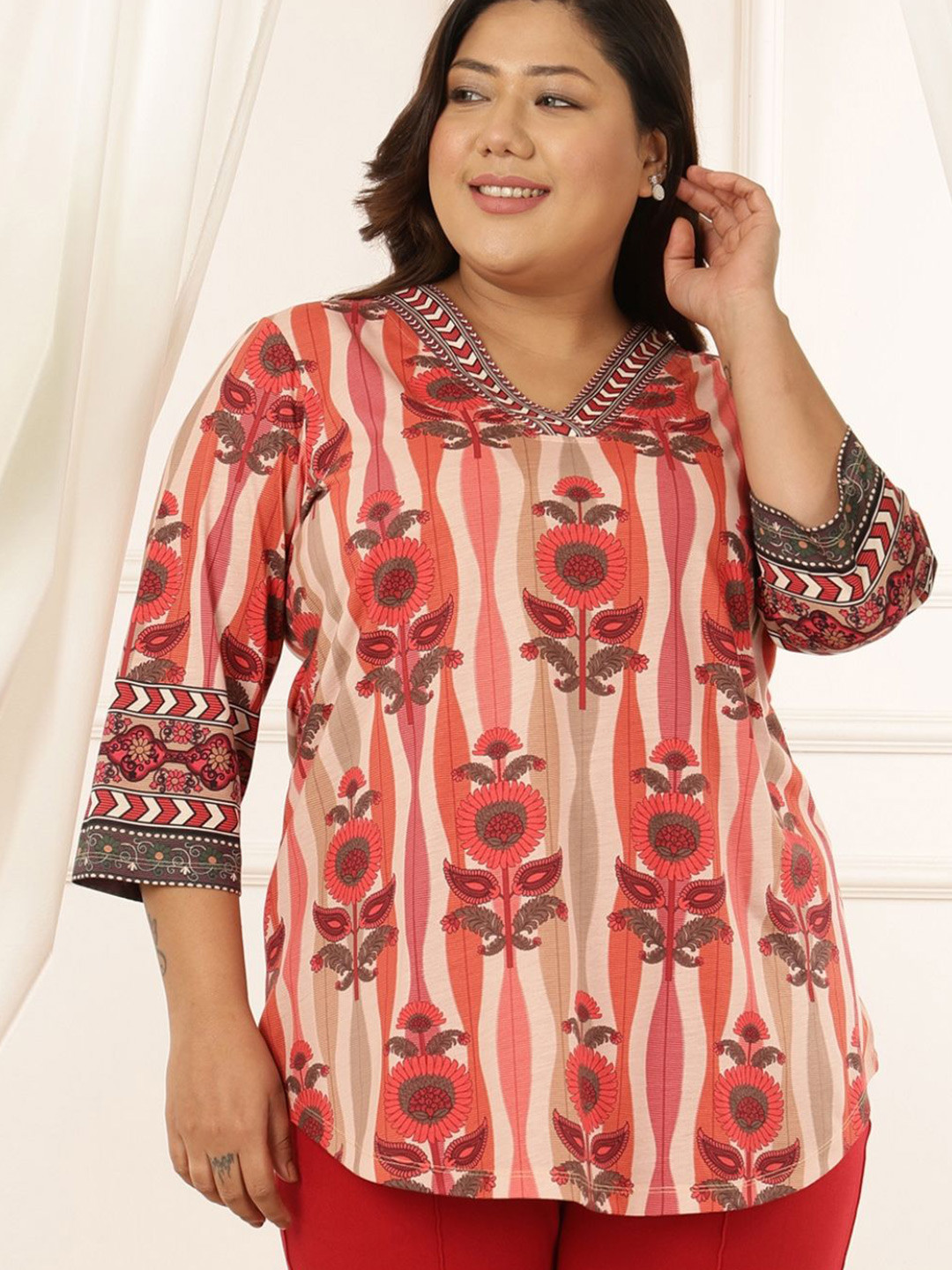 

Amydus Women Plus Size Floral Motif Top, Red
