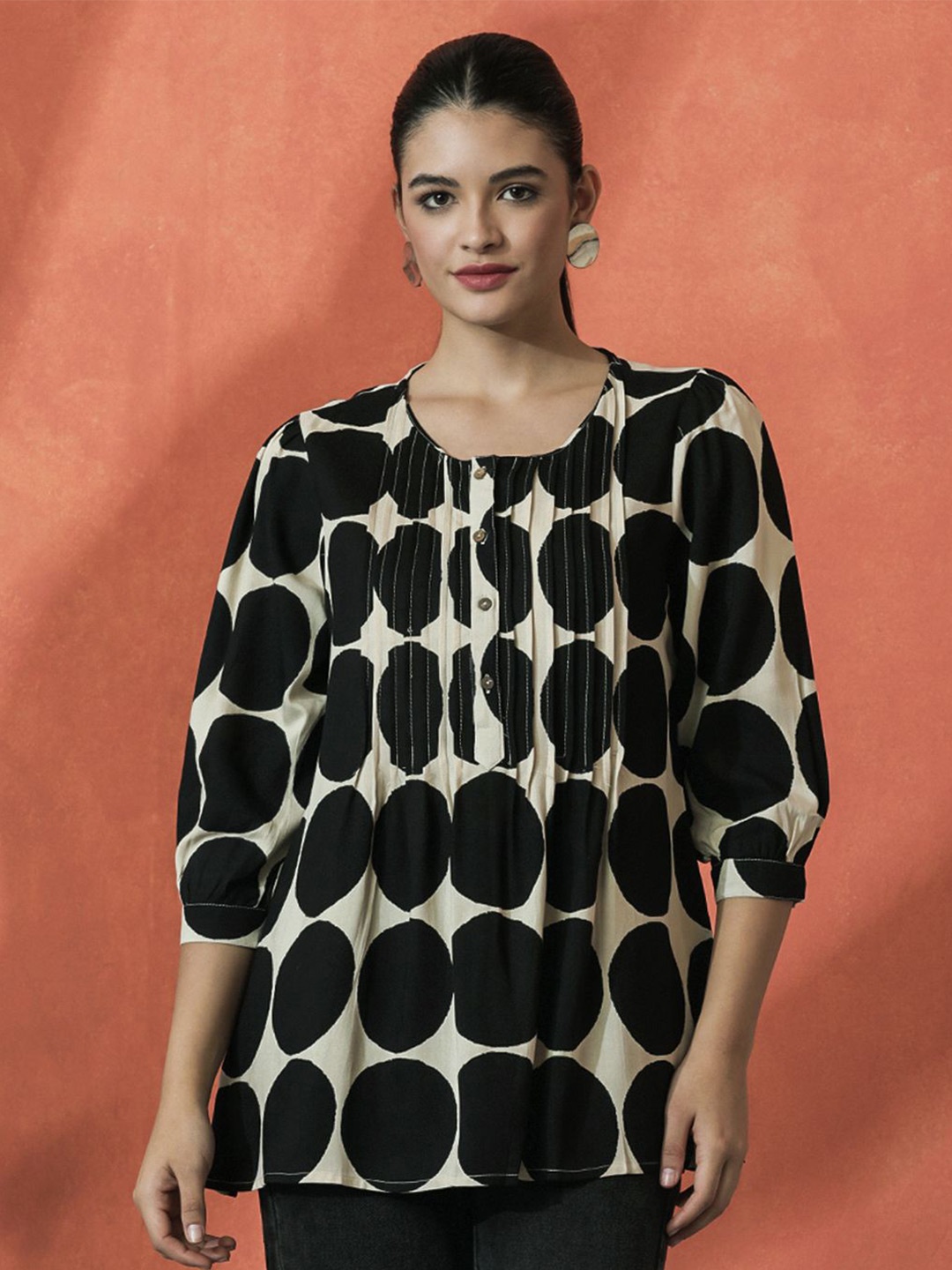 

Sangria Polka Dot Printed A-Line Top, Black