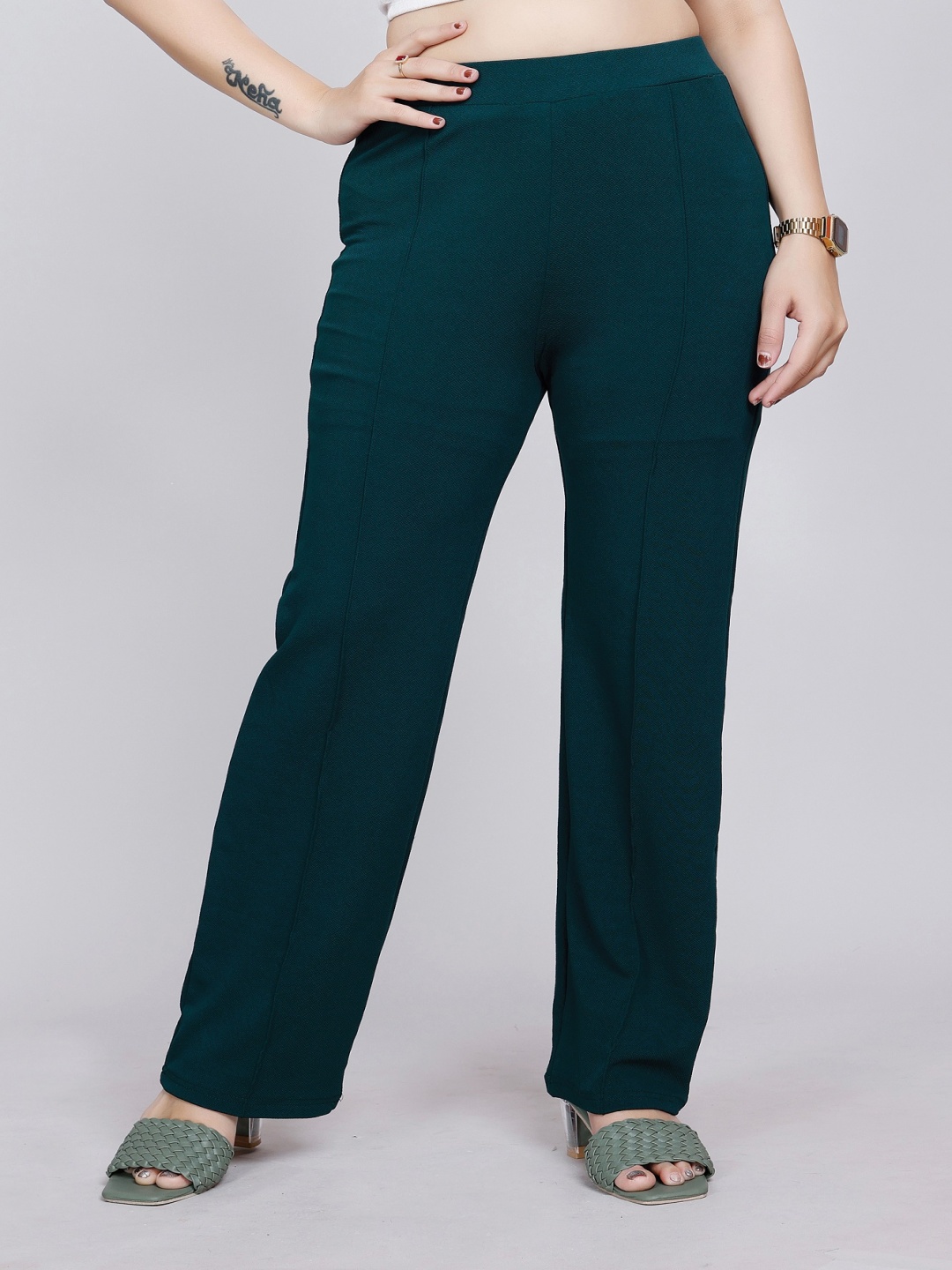 

NU CLOTHS Women Relaxed Straight Leg High-Rise Trousers, Green
