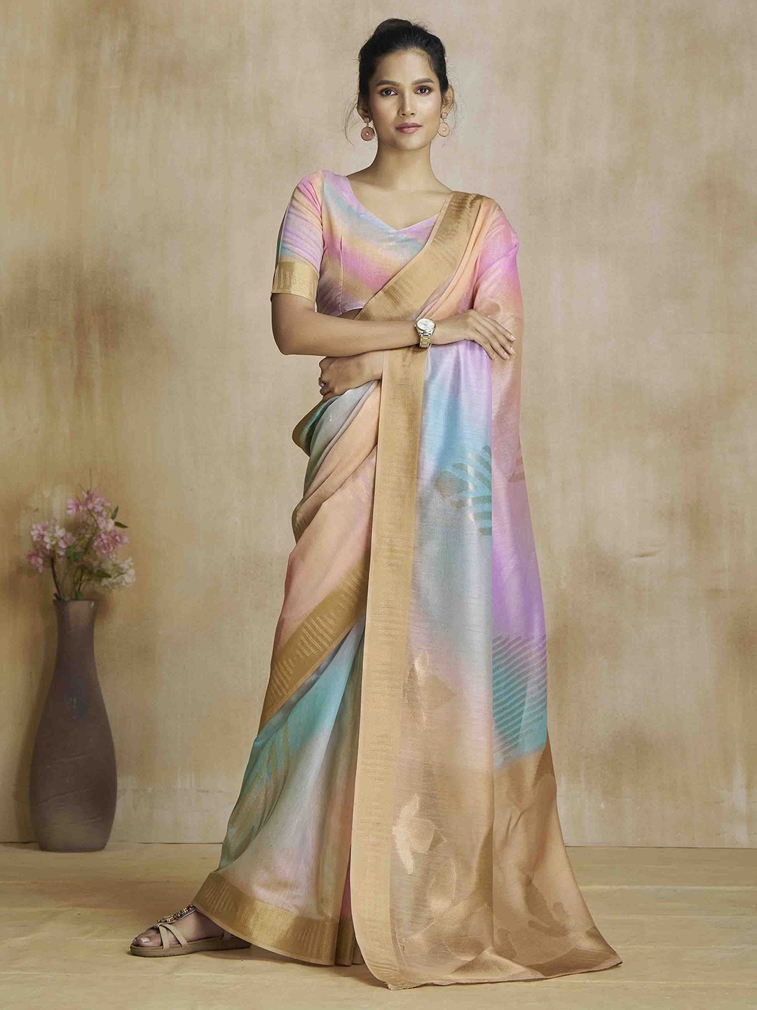 

KIMISHA Ethnic Motifs Zari Silk Blend Saree, Pink