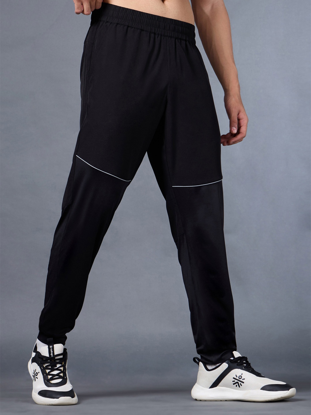 

CULT Men Ranger Black Running Joggers