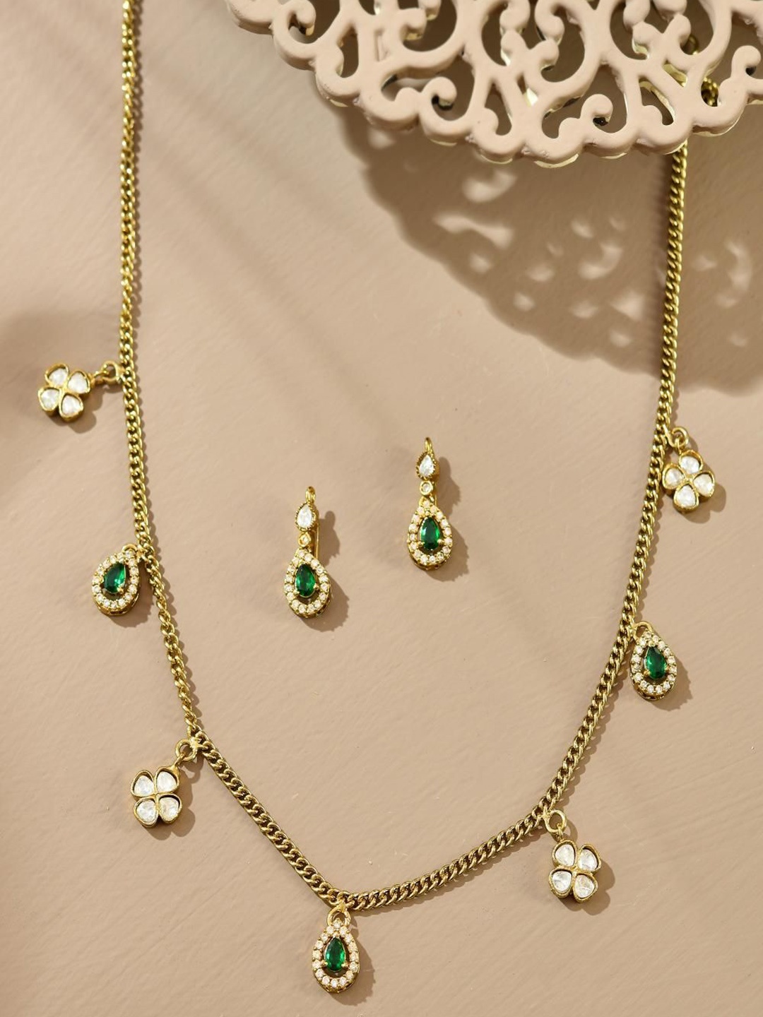 

STYYO Gold-Plated Artificial Stone Studded Jewellery Set, Green