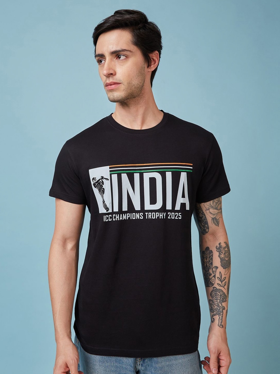 

FanCode Men Typography Printed Monochrome Pockets T-shirt, Black