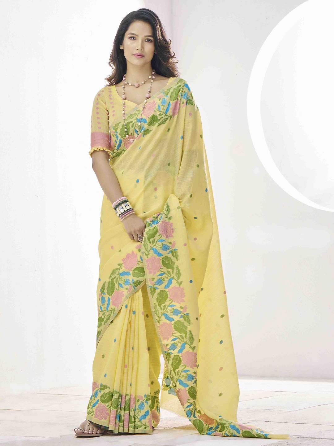 

KIMISHA Floral Linen Blend Saree, Yellow