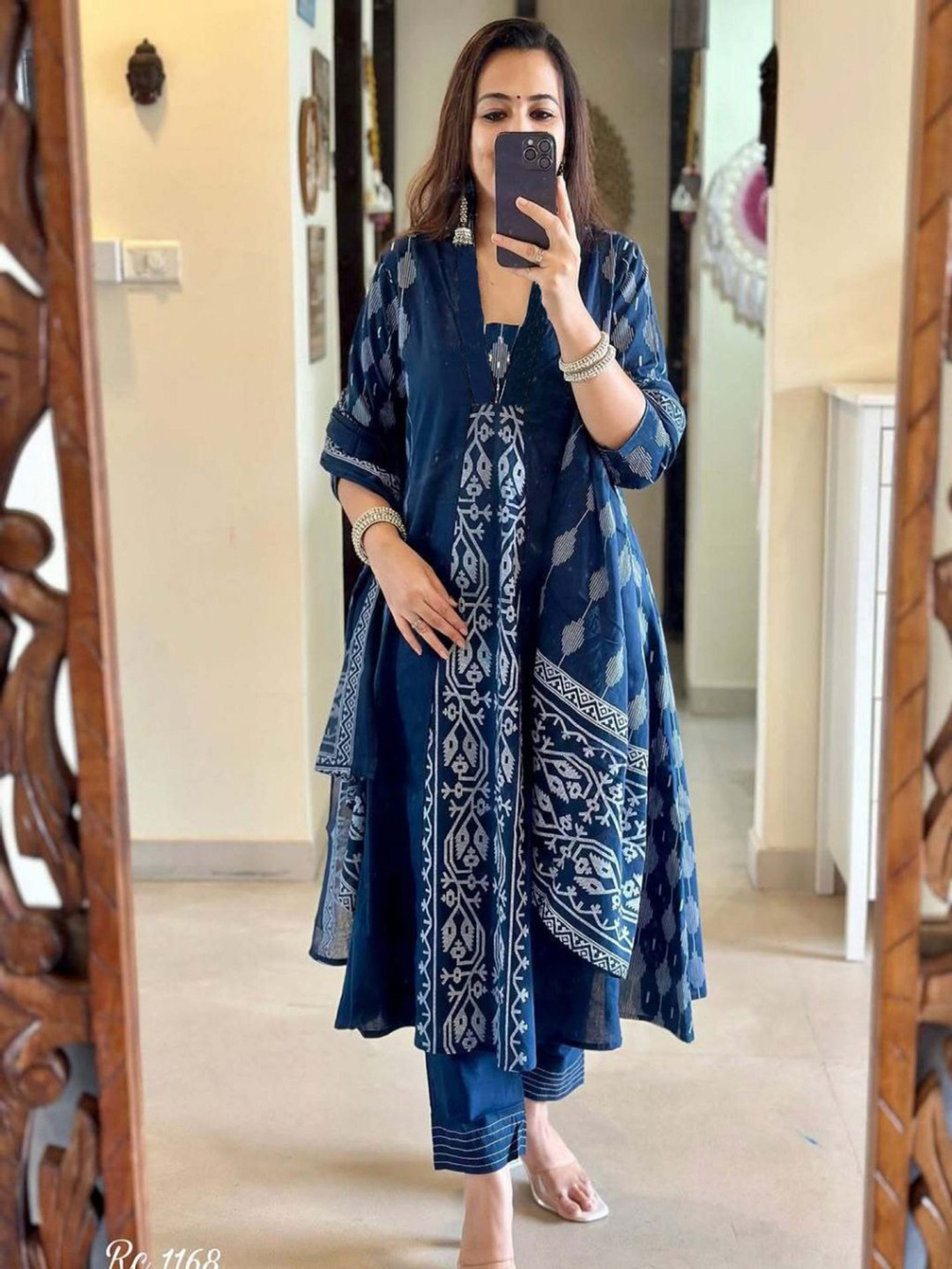 

KALINI Women Printed Regular Kurta with Trousers & With Dupatta, Blue