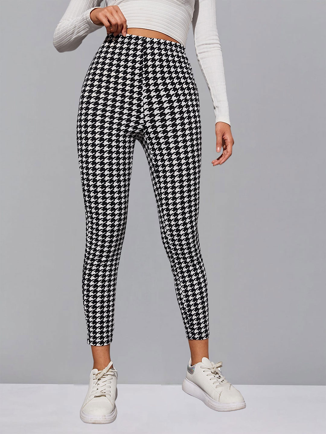 

DTR FASHION Women Checked Jeggings, Black