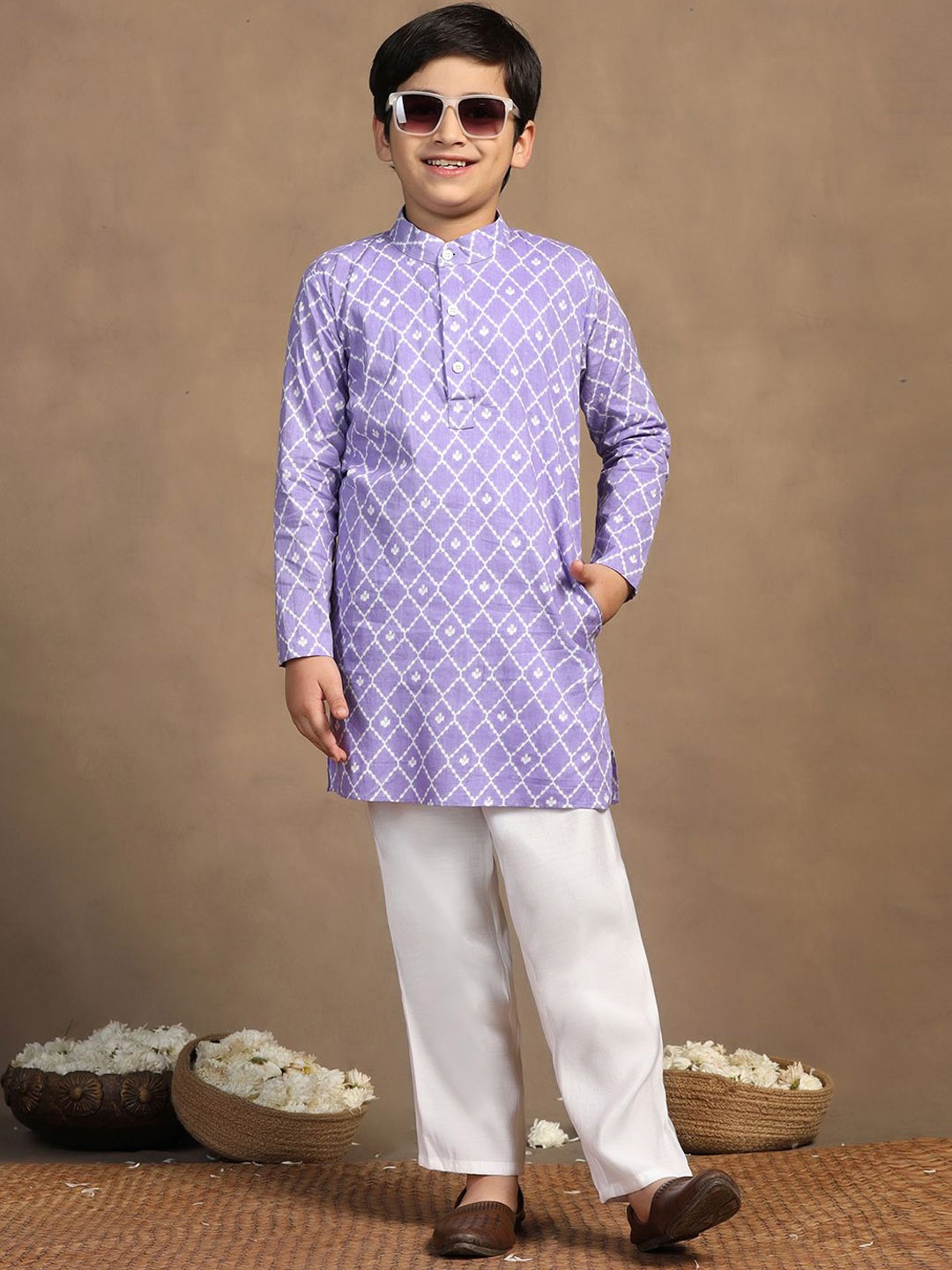 

BAESD Boys Printed Regular Kurta with Trousers, Purple