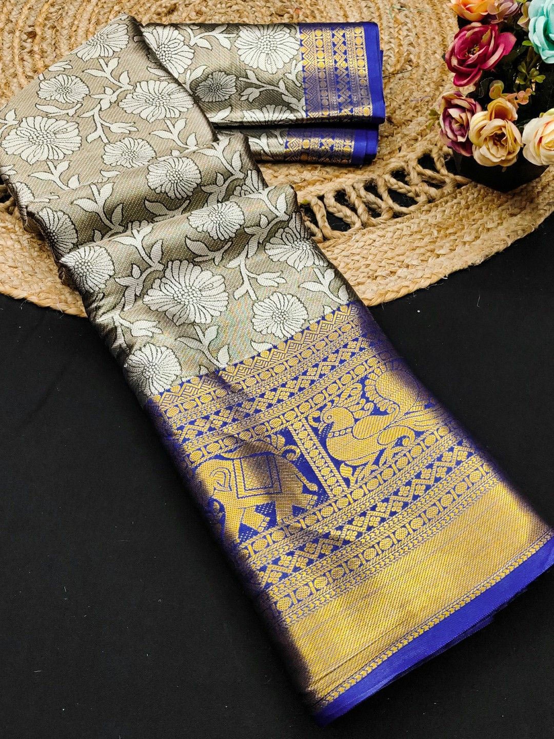 

Mitera Ethnic Motifs Zari Pure Silk Kanjeevaram Saree, Grey