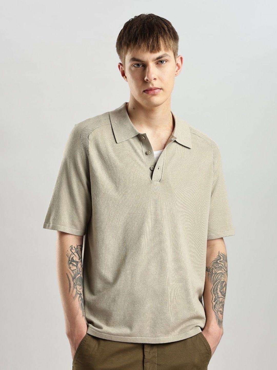 

Calvin Klein Jeans Men Polo Collar Pockets T-shirt, Khaki