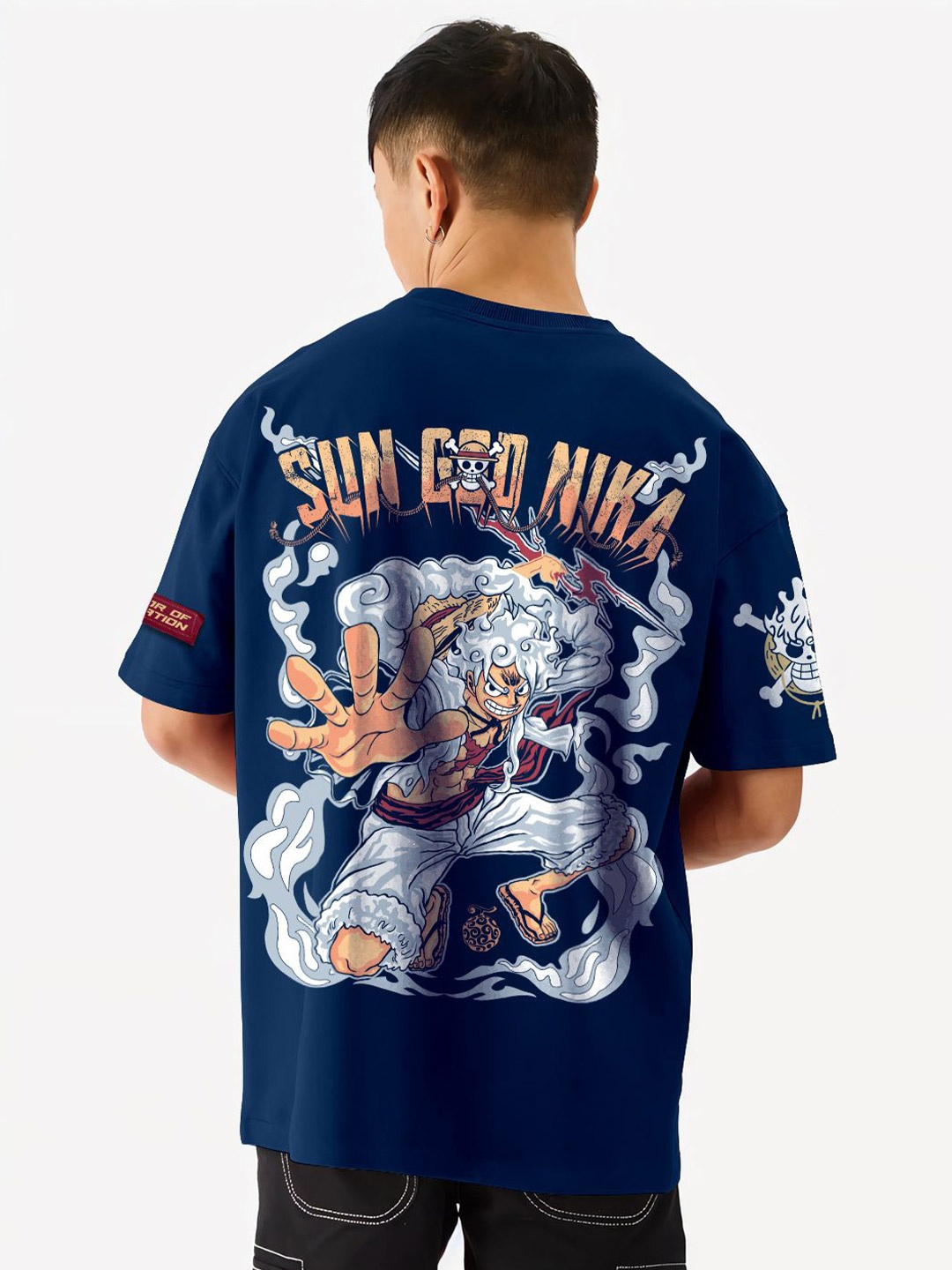 

Crazymonk Men Printed Drop-Shoulder Sleeves Applique T-shirt, Multi