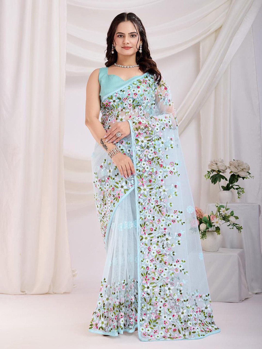 

VenderVilla Floral Embroidered Net Saree, Blue
