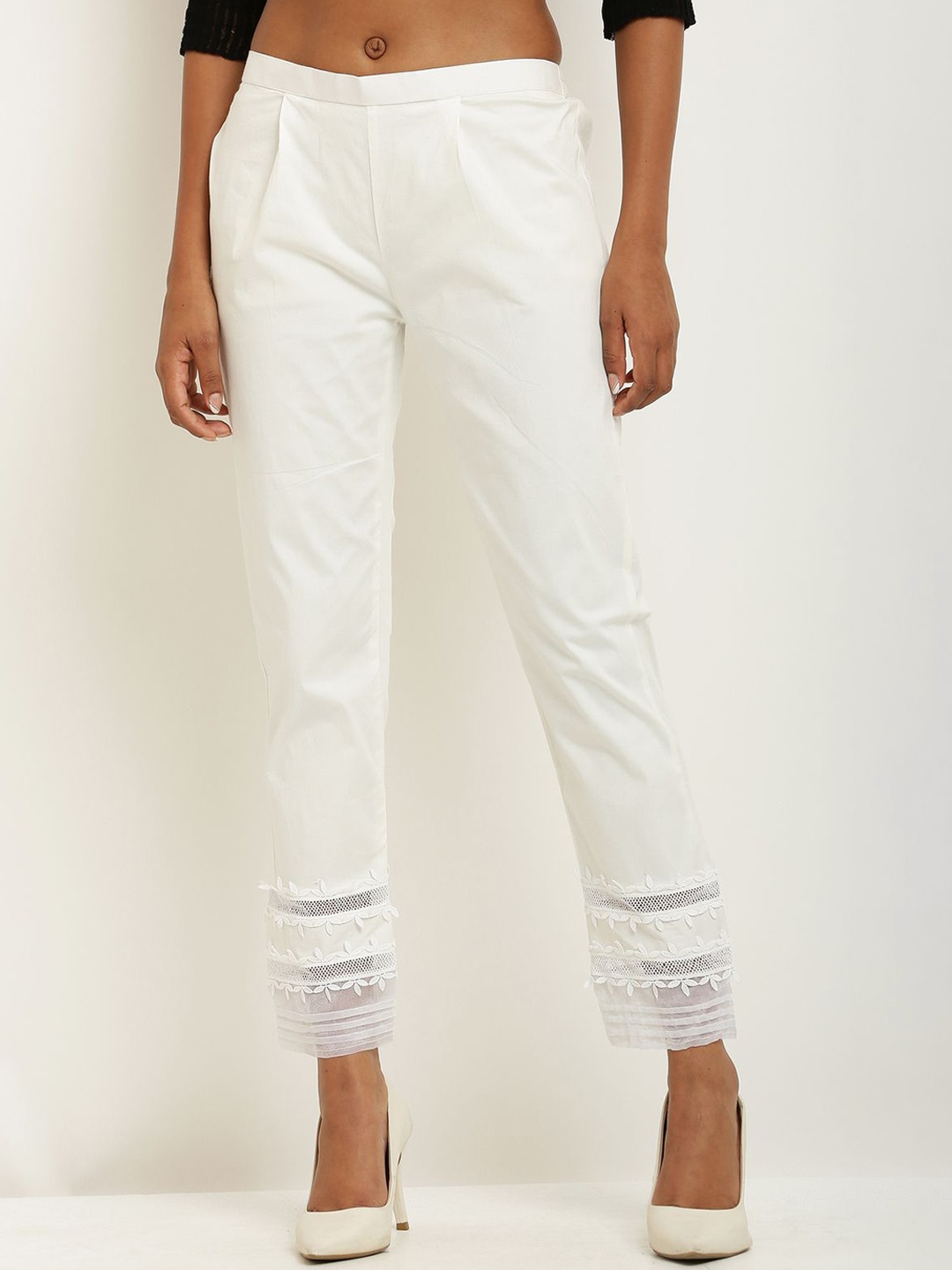 

Sellingsea Women Trousers, White