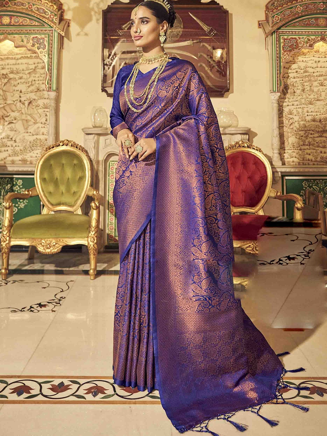 

Blissta Woven Design Zari Silk Blend Kanjeevaram Saree, Violet